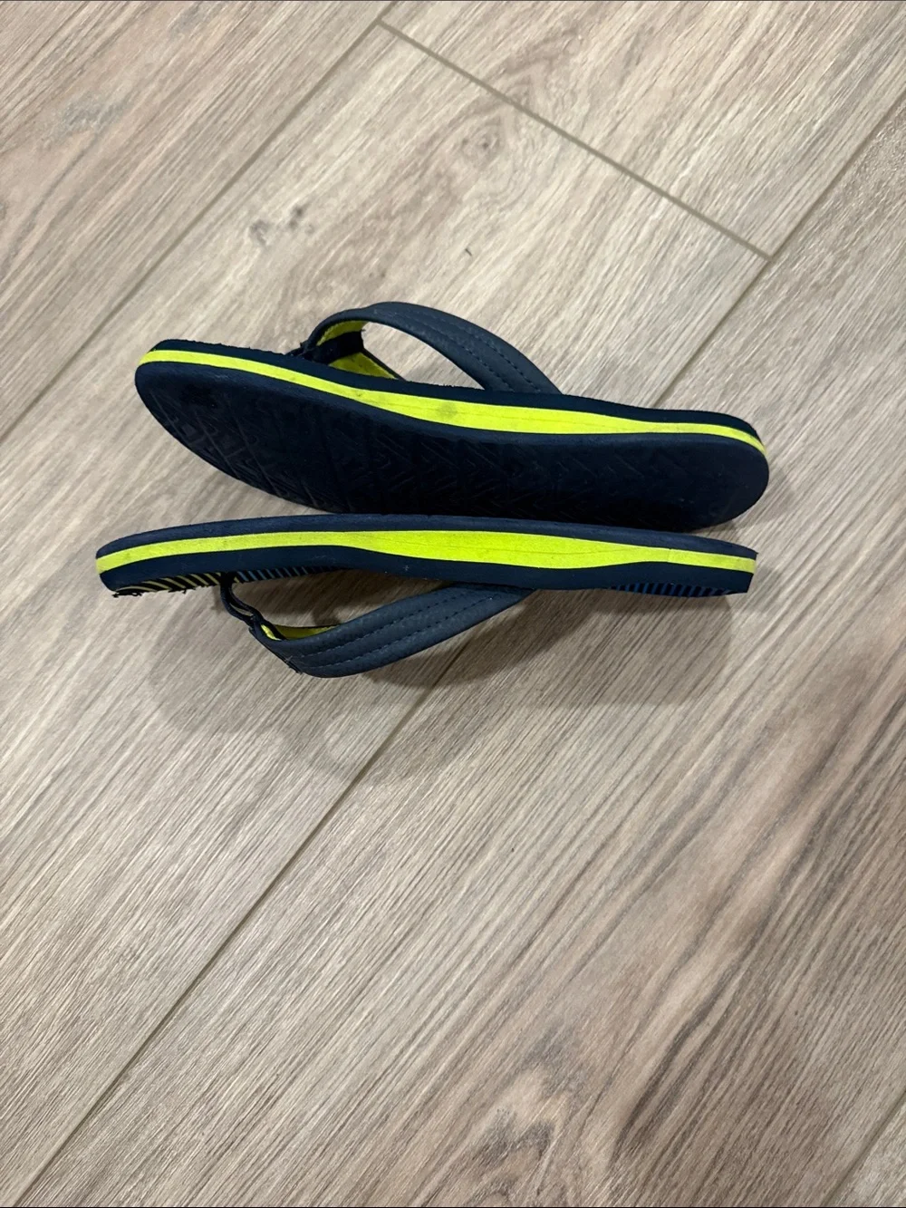 Reef Kids Navy & Lime Striped Flip Flops